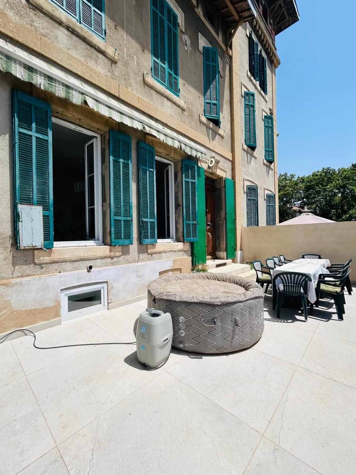 Maisons Detente Jardin, Terrasse Vue Mer Et Spa Marseille Exteriör bild